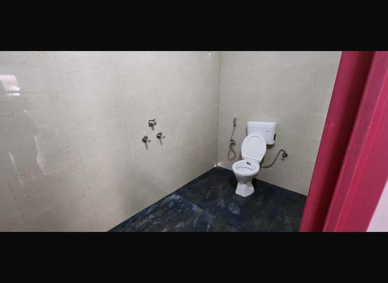 فندق Falcon Jungle Resort