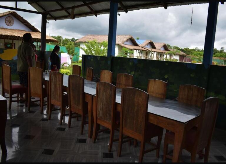 فندق Falcon Jungle Resort