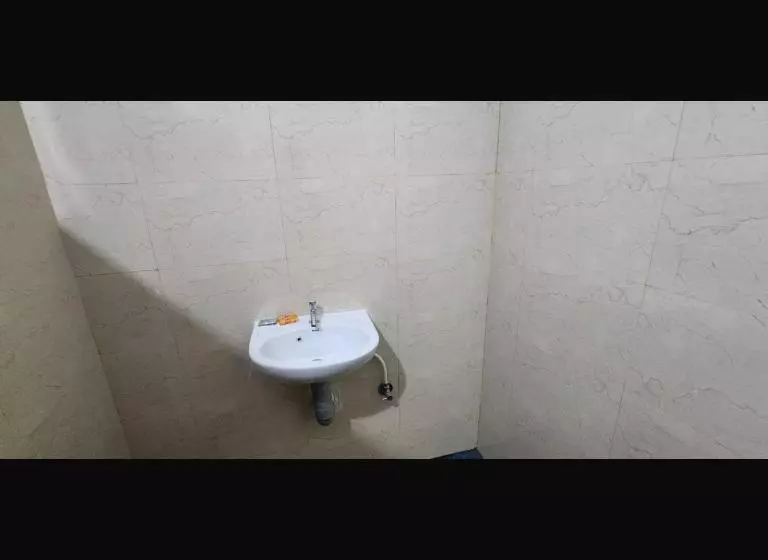 Hotelli Falcon Jungle Resort