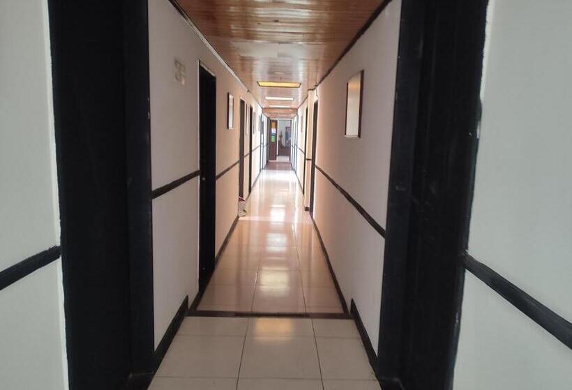 호텔 Habitaciones Con 1 Cama Y Baño Privado