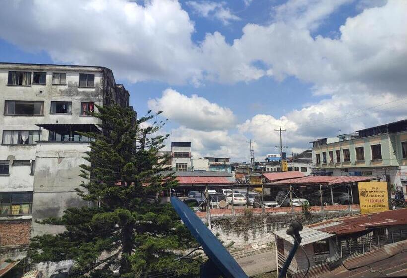 호텔 Habitaciones Con 1 Cama Y Baño Privado