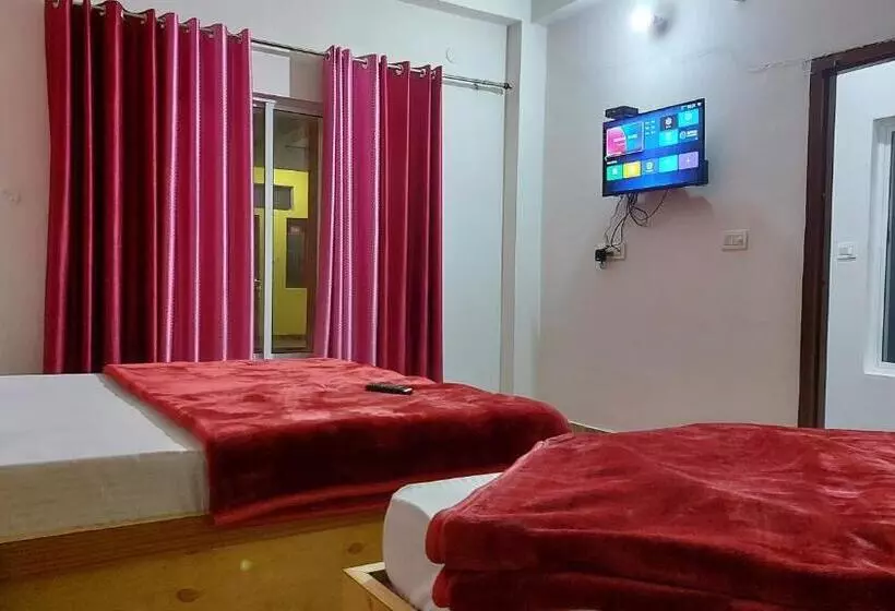 هتل Hill Paradizè Restaurant & A Peaceful Stay! Mostly Visiting Places Are Near By