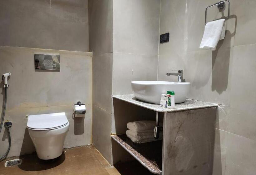 Hotel Infinia Stays A Luxury Boutique