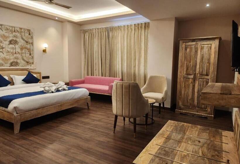 Hotel Infinia Stays A Luxury Boutique