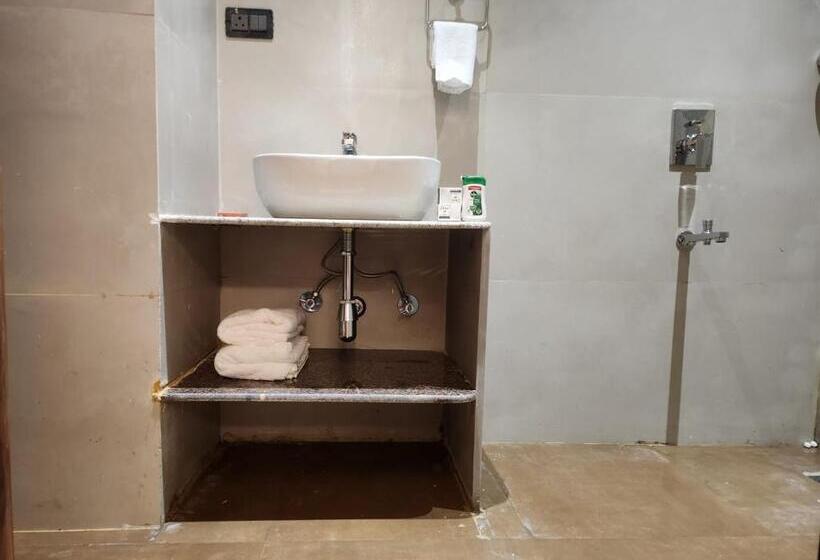 Hotel Infinia Stays A Luxury Boutique