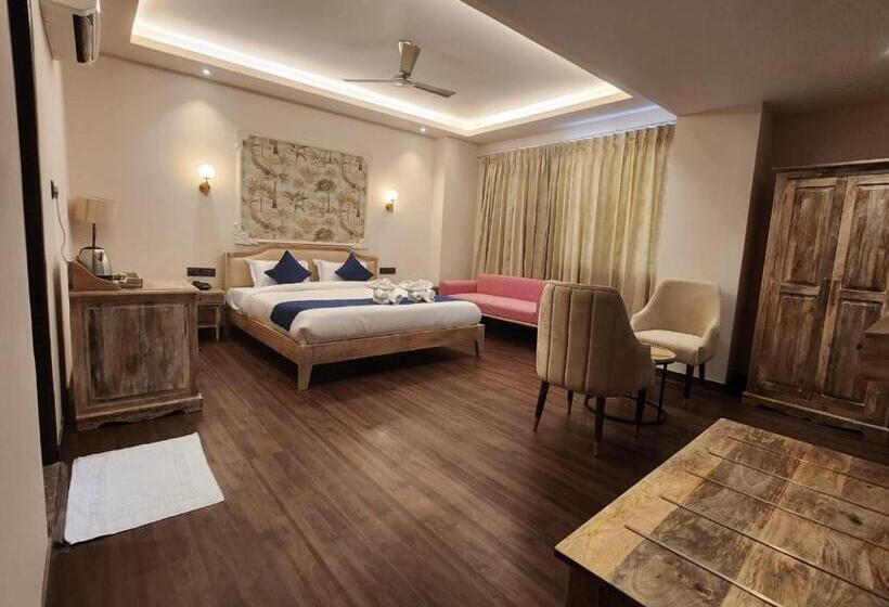 Hotel Infinia Stays A Luxury Boutique