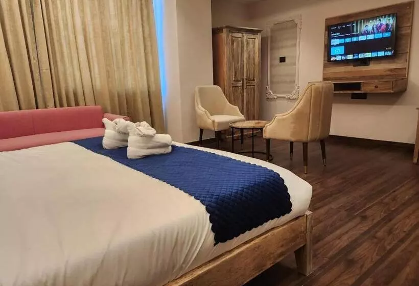هتل Infinia Stays   A Luxury Boutique