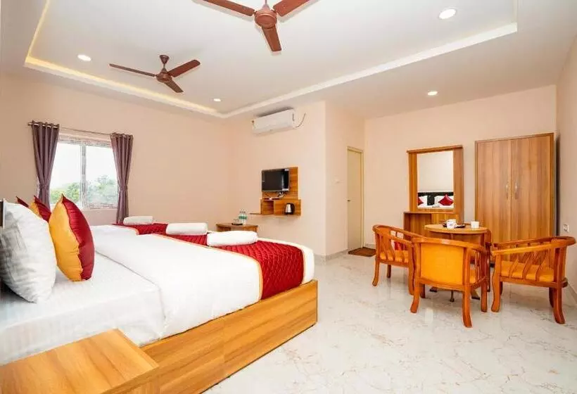 ホテル Kalpana Residency