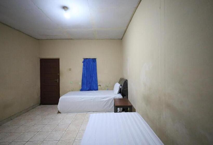 Отель Oyo 93343 Sukma Residence