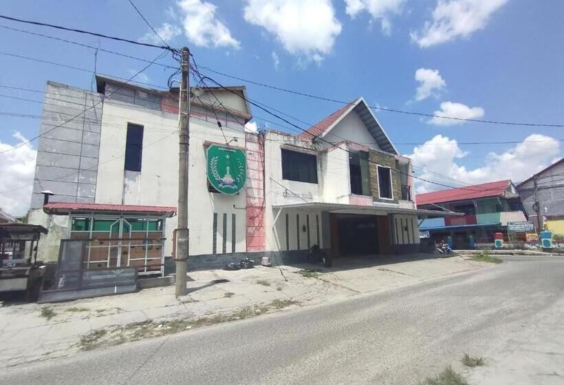 Отель Oyo 93343 Sukma Residence