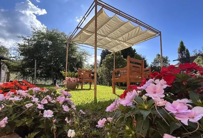 Hotelli Pousada Flor De Lua Monte Verde