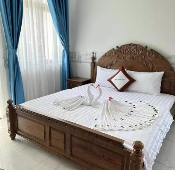 هتل Quốc Hương