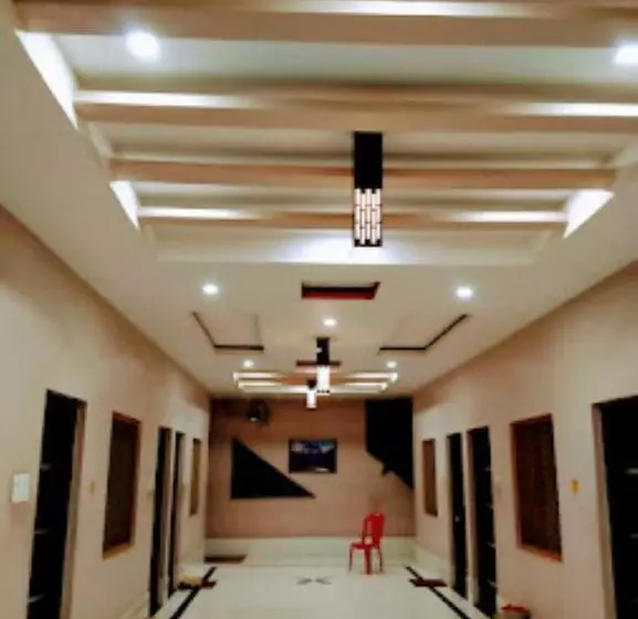 Hotelli Shantidoot , Gadarwara