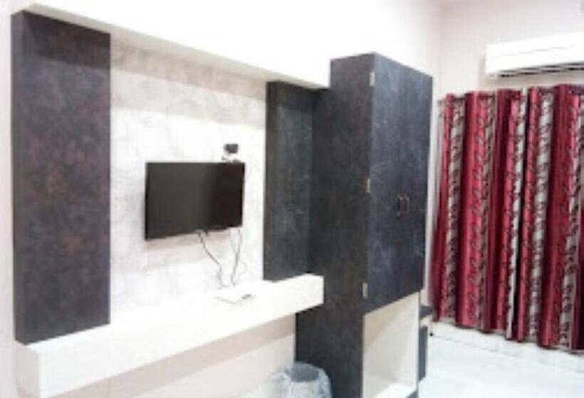 ホテル Shantidoot , Gadarwara