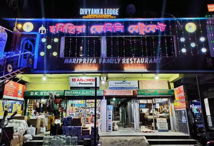 ホテル Spot On Divyanka Lodge