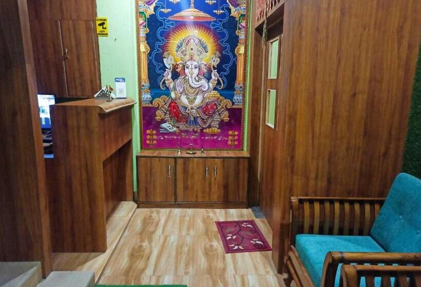 Hotel Spot On Divyanka Lodge