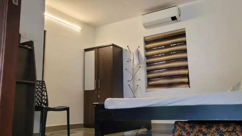 ホテル Thengaparambath Retreat