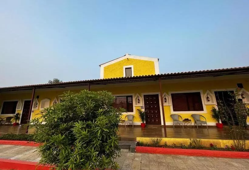 ホテル Vanzara Retreat