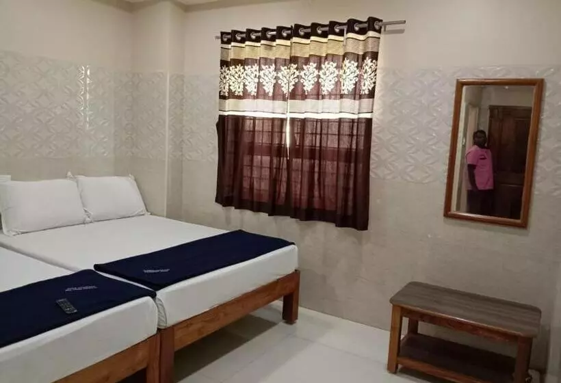 ホテル Vishnu Bhavan