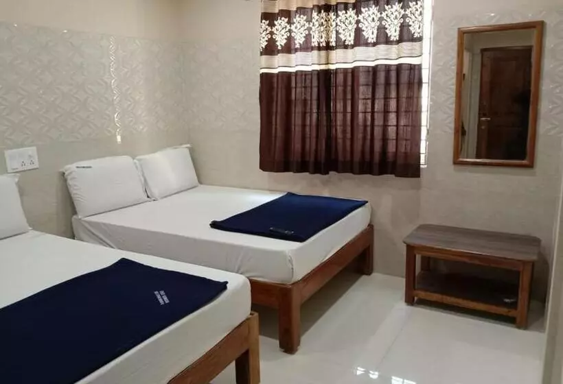 ホテル Vishnu Bhavan