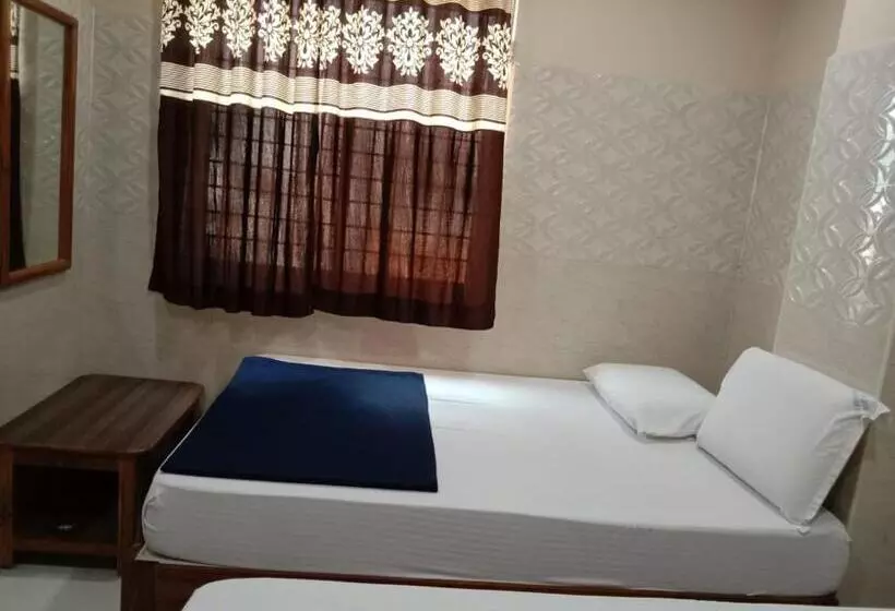 ホテル Vishnu Bhavan