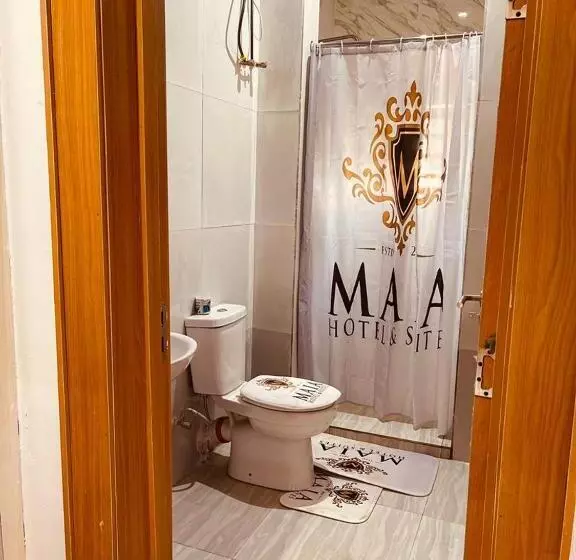 Maia Hotel And Suites