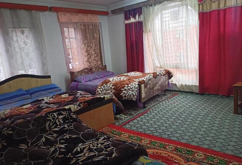 Pensjonat Ayra Home Stay