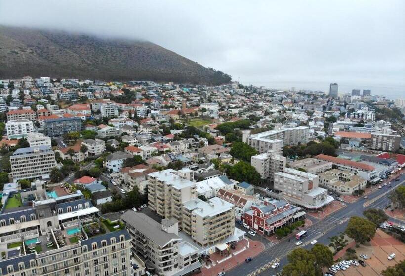 Majatalo Dale Court Guest House