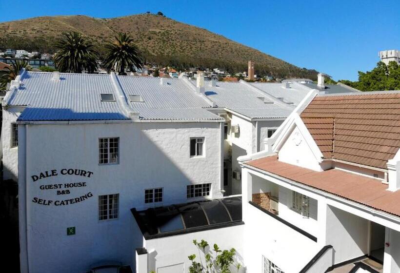 Majatalo Dale Court Guest House