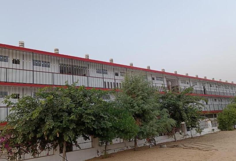 펜션 Narayan Guest House