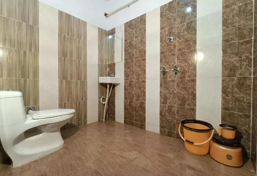 ペンション Narayan Guest House