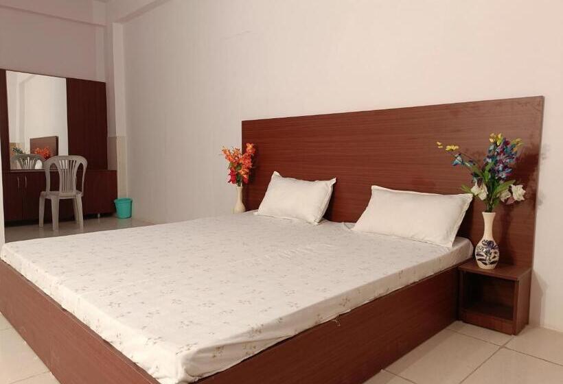 펜션 Narayan Guest House