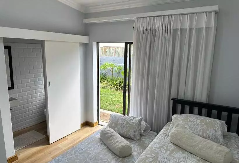 Majatalo Tranquil Private Rooms Hermanus