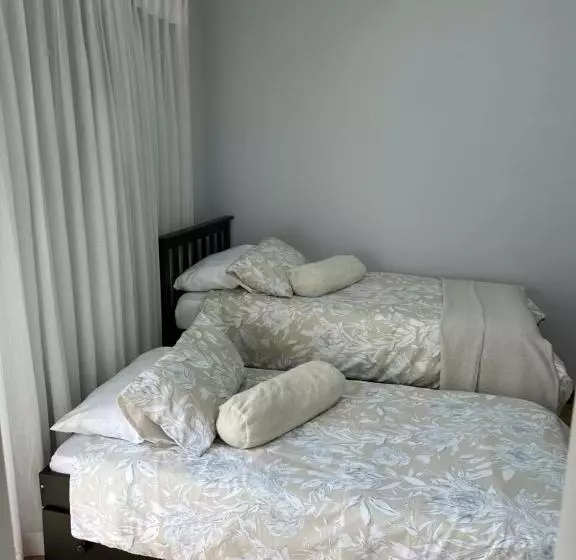 Majatalo Tranquil Private Rooms Hermanus