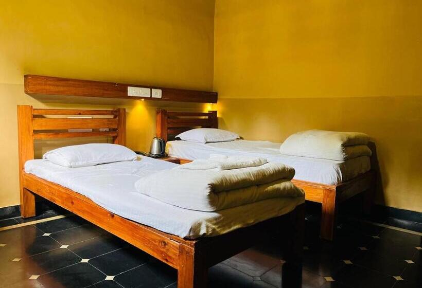 אתר נופש Hlc Ayurveda And Nature Cure