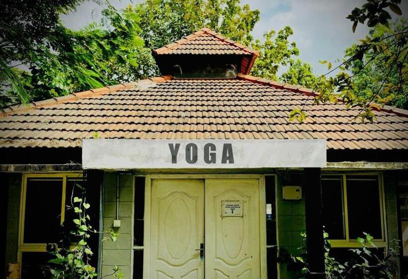 אתר נופש Hlc Ayurveda And Nature Cure