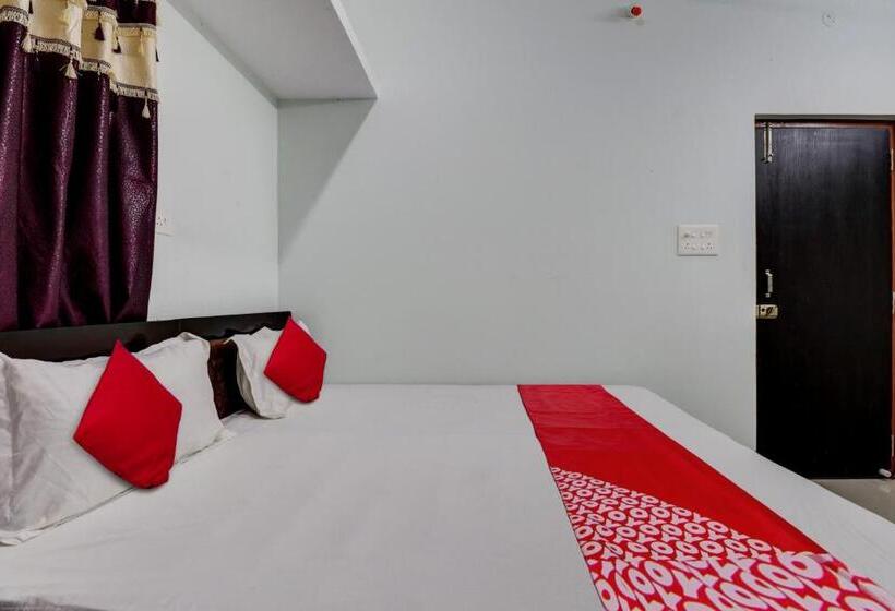 Simrey Hotel & Rooms