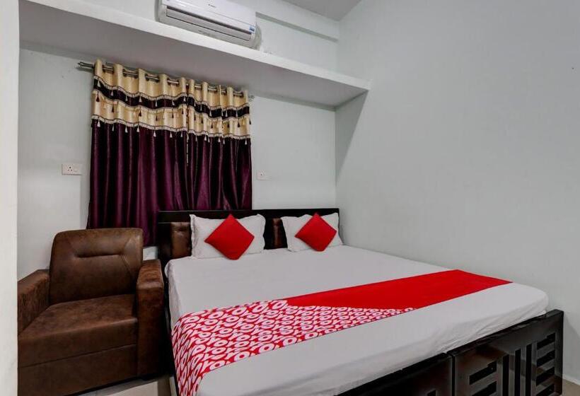 Simrey Hotel & Rooms