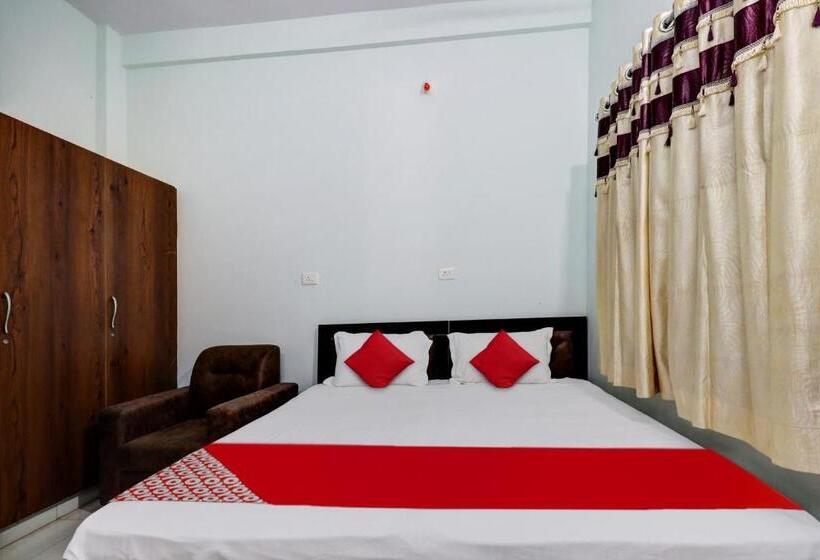 Simrey Hotel & Rooms