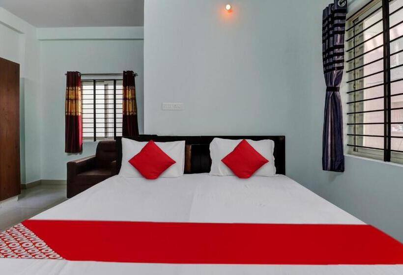 Simrey Hotel & Rooms