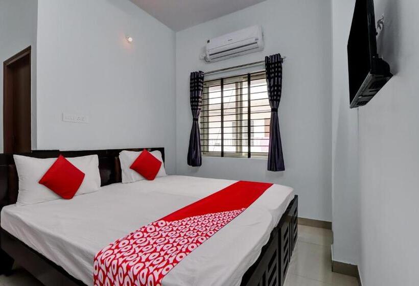 Simrey Hotel & Rooms