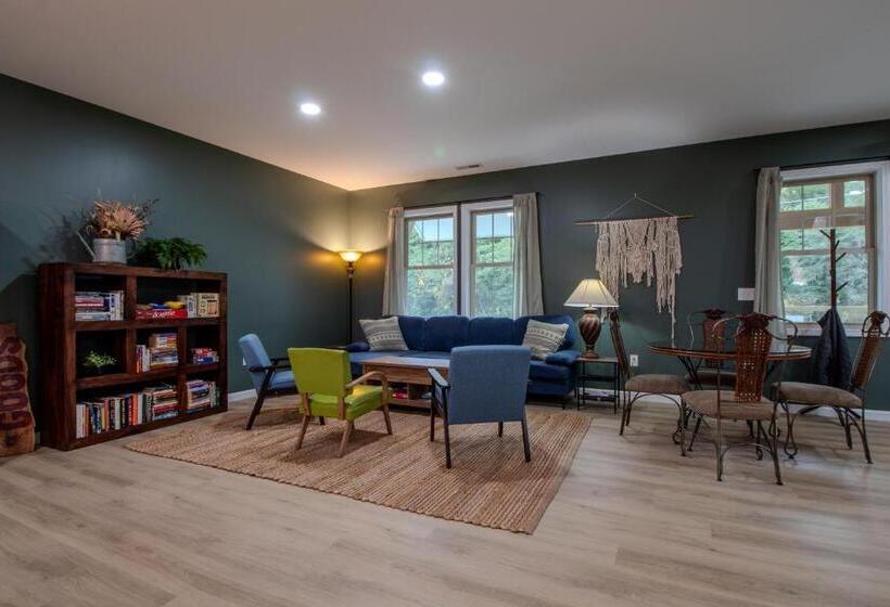 The Lazy Tiger Hostel