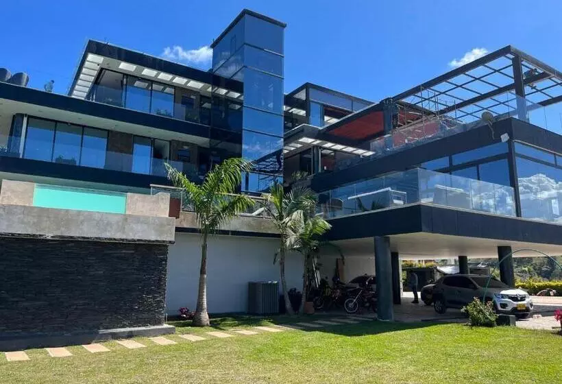 Vivanti Resort