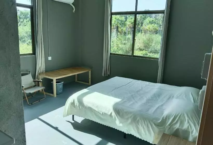 ユースホステル Gar S Homestay