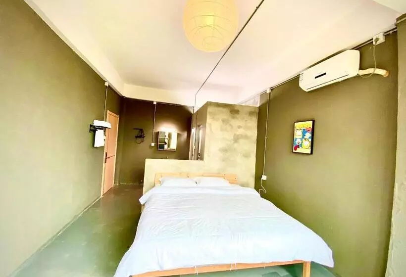ユースホステル Gar S Homestay