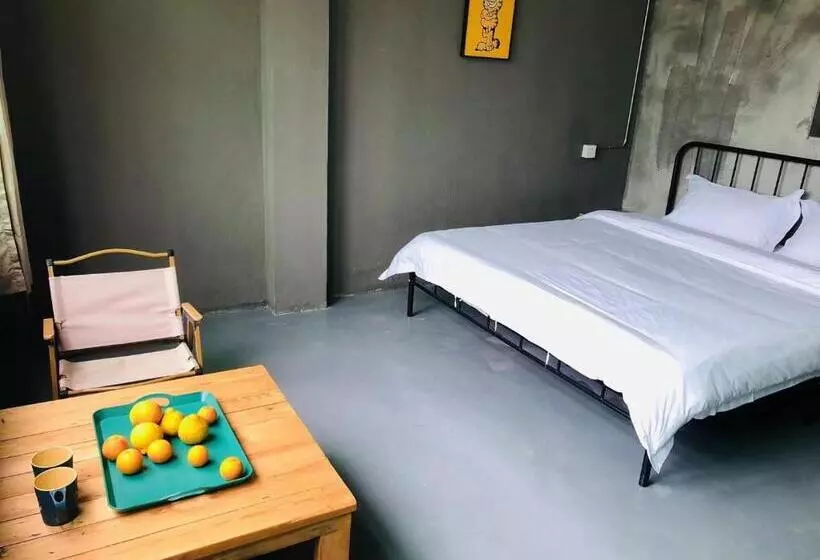 ユースホステル Gar S Homestay