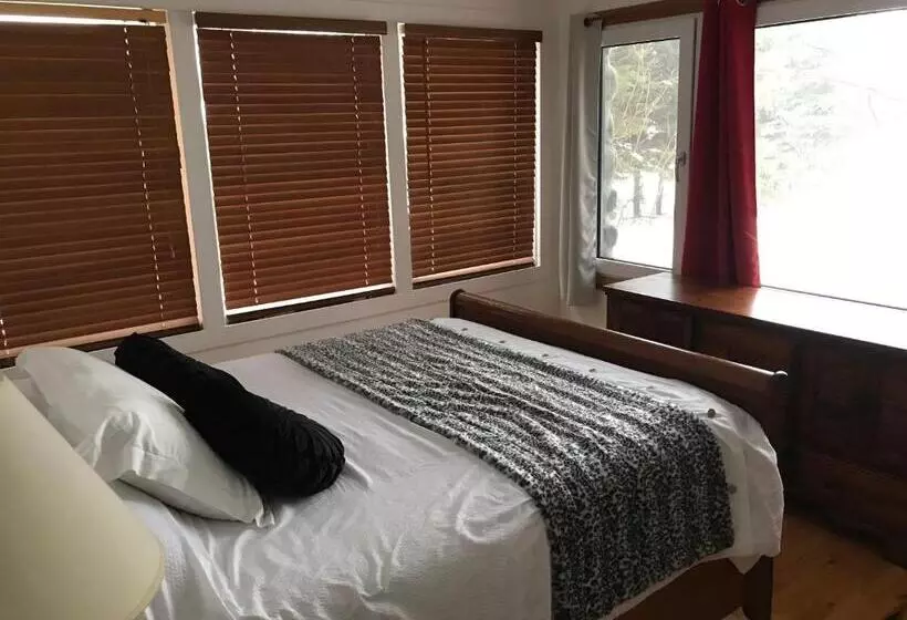 ベッドアンドブレックファースト Le Gîte Du Lac à La Tortue