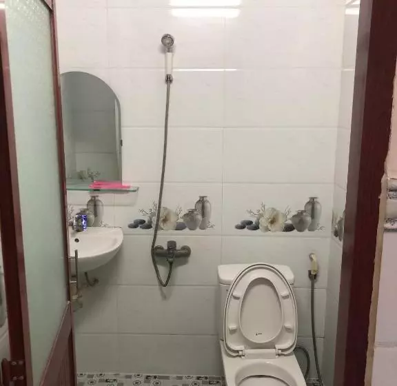 تختخواب و صبحانه Nhà Nghỉ Bình Minh 0vat