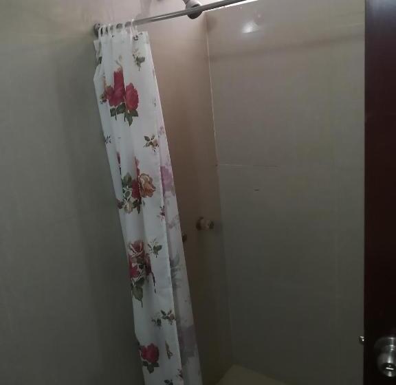 Chambre Hotel Avec Breakfast Compris