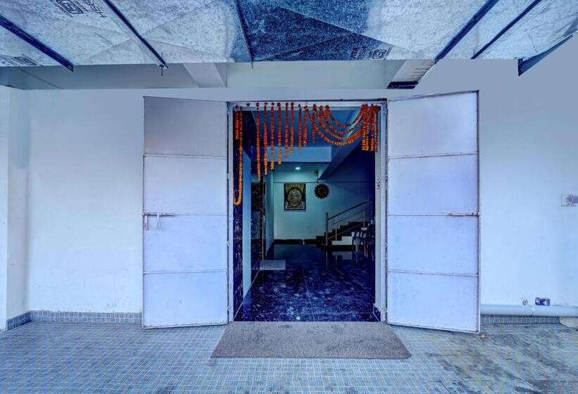 Collection O Saria Hotel & Banquet Hall